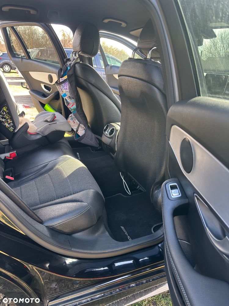 Mercedes-Benz Klasa C 300 BlueTEC Hybrid T 7G-TRONIC Edition 1 - 18