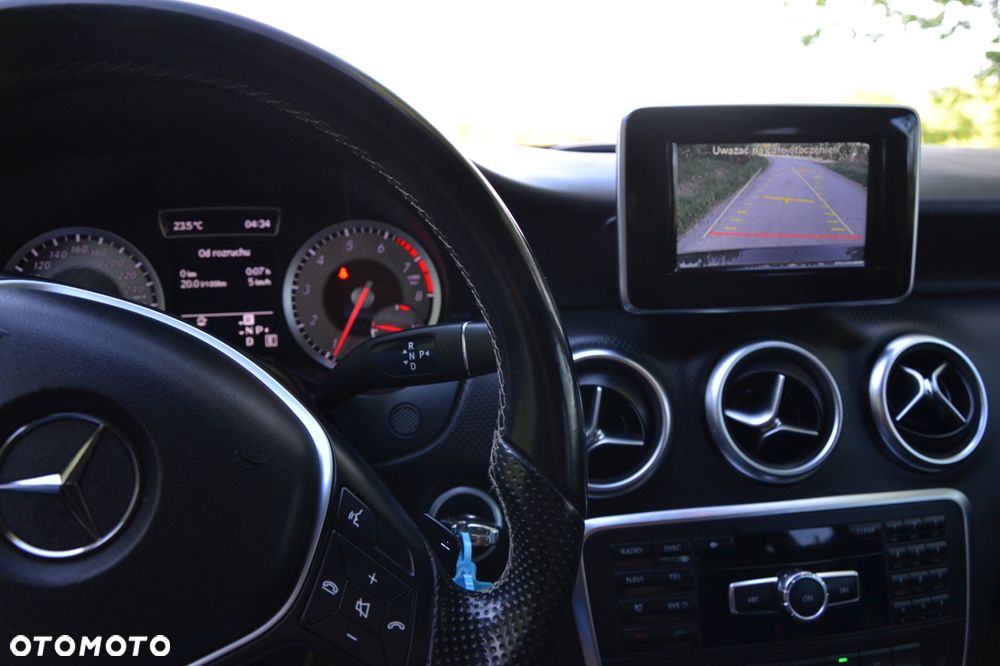 Mercedes-Benz Klasa A 250 (BlueEFFICIENCY) 7G-DCT Urban - 13