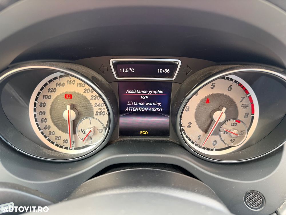 Mercedes-Benz GLA 200 AMG Line - 32