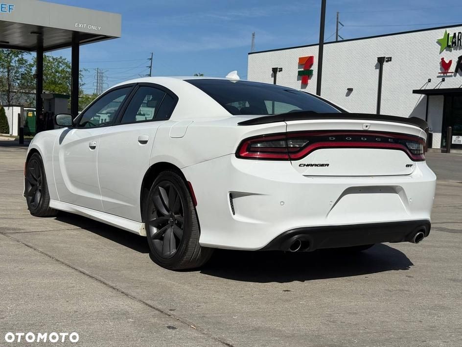 Dodge Charger - 7