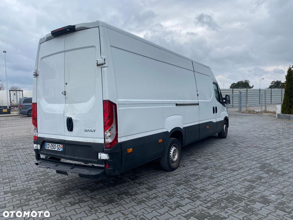 Iveco 13S35 - 4