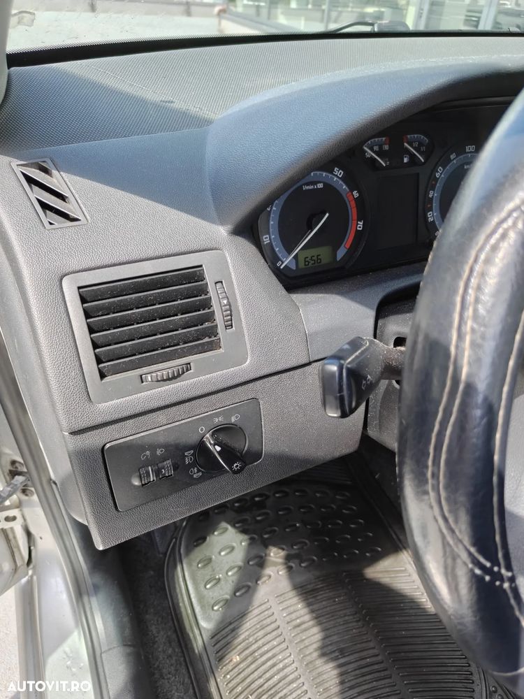 Skoda Fabia 1.2 Ambiente - 7