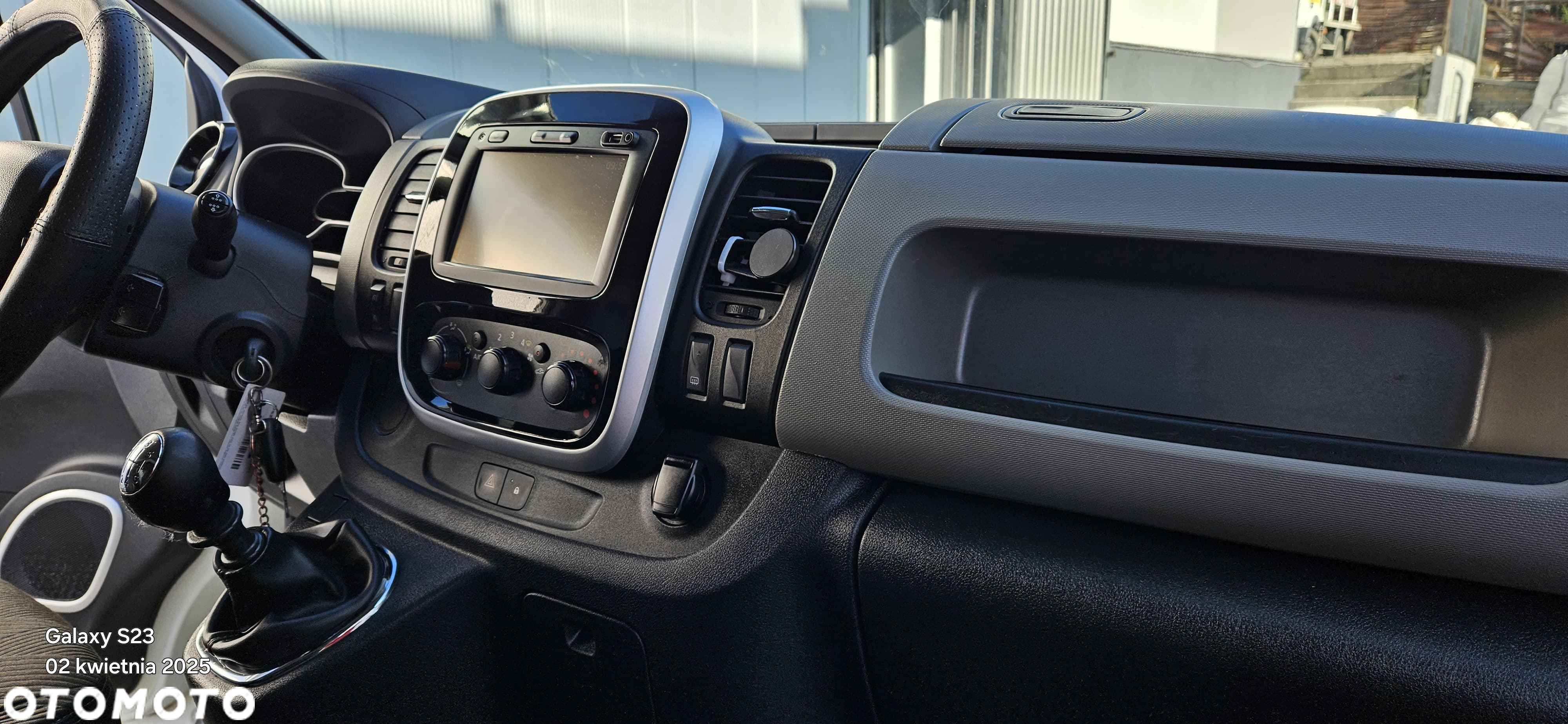 Renault Trafic - 11