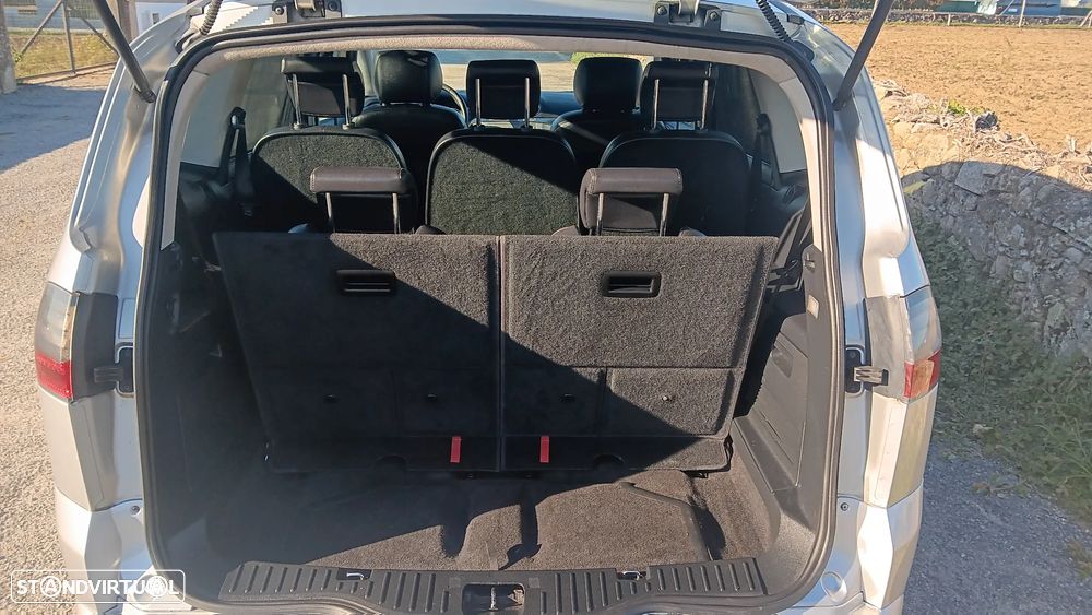 Ford S-Max 1.8 TDCi Titanium 7L - 10