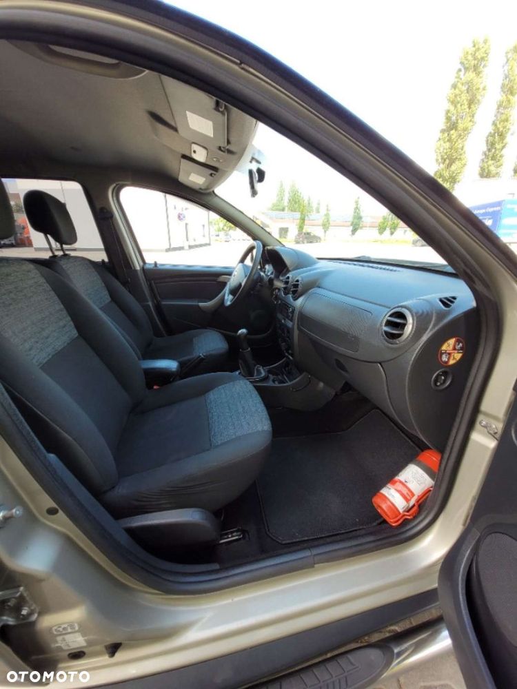 Dacia Duster 1.6 16V 105 4x2 Ice - 19