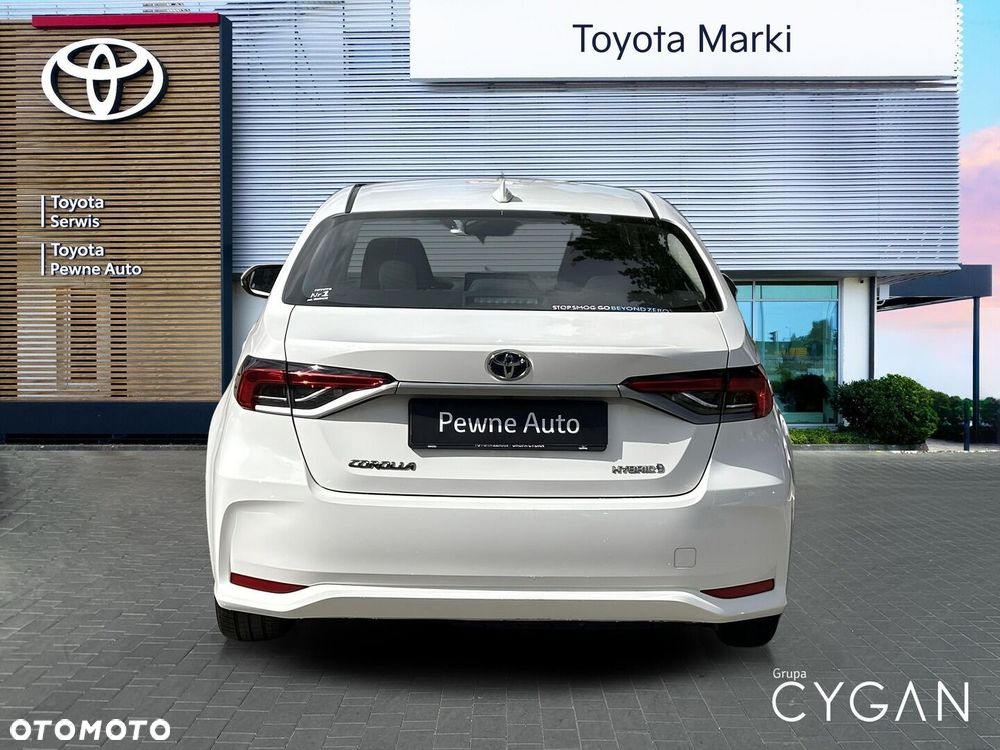 Toyota Corolla - 4