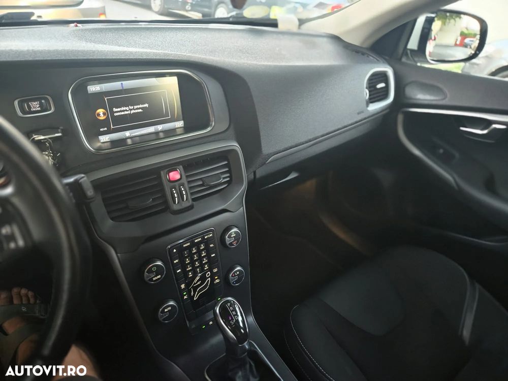 Volvo V40 D2 Aut. Momentum - 25