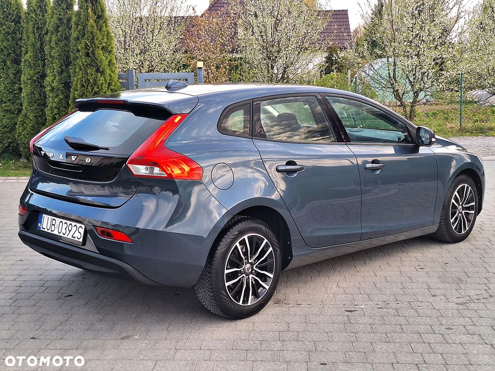 Volvo V40 D2 Momentum - 5