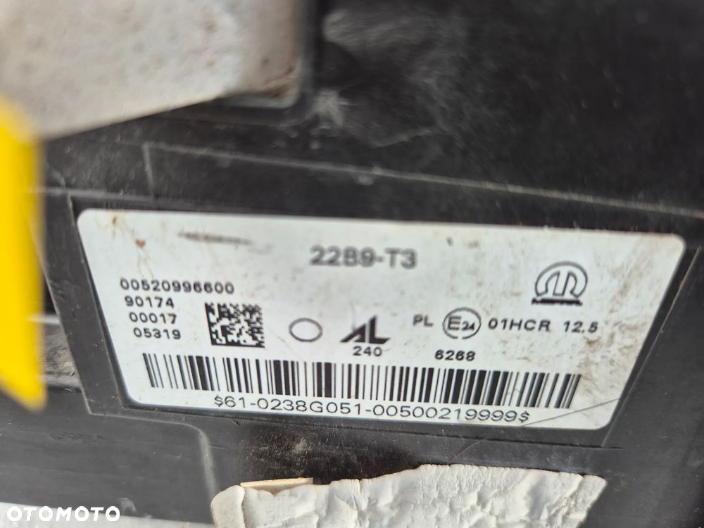 Lampa prawa przednia  Jeep Renegade 00520996600 - 4