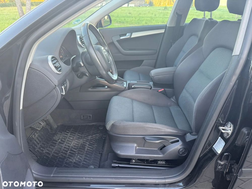 Audi A3 Sportback 2.0 TDI DPF Quattro Attraction - 12