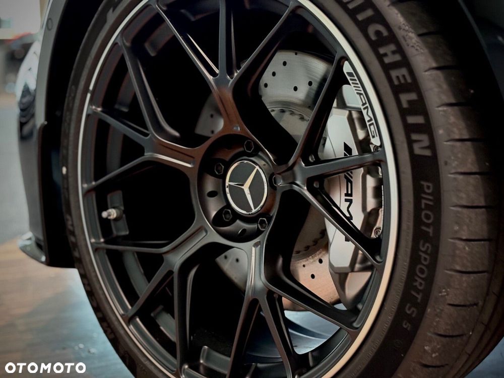 Mercedes-Benz CLE - 5