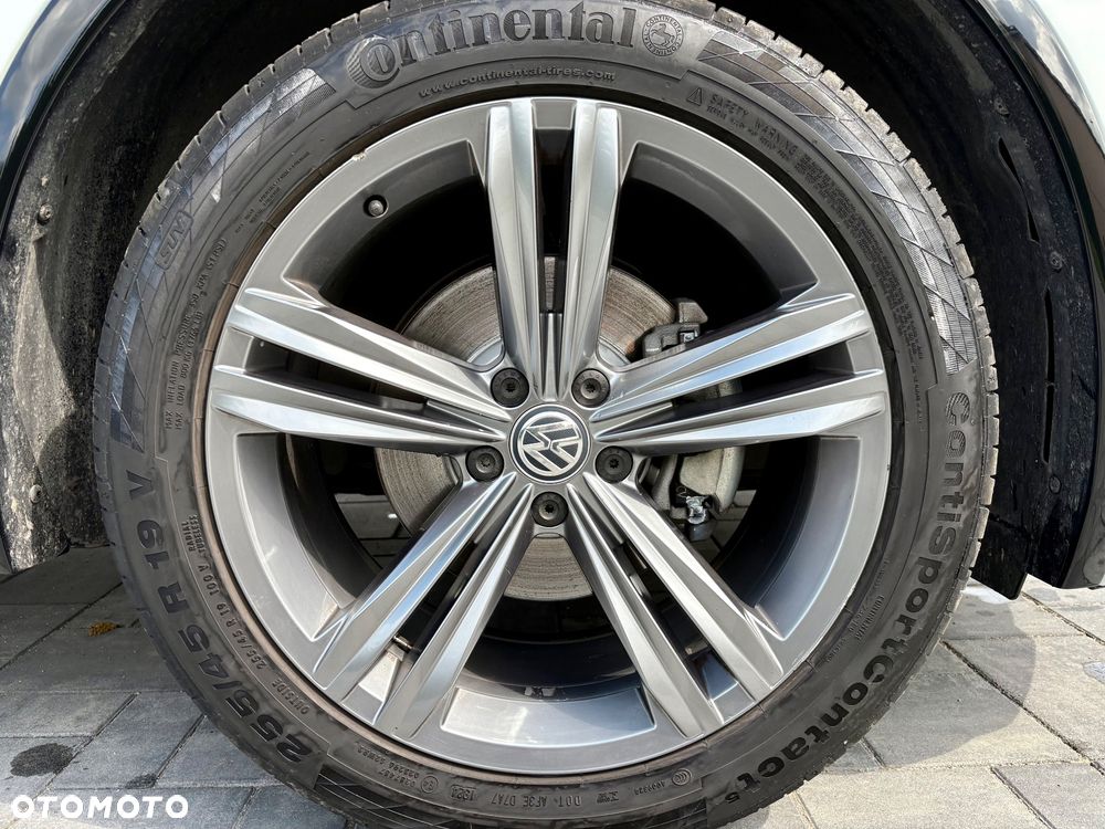 Volkswagen Tiguan 2.0 TDI SCR DSG R-Line - 22