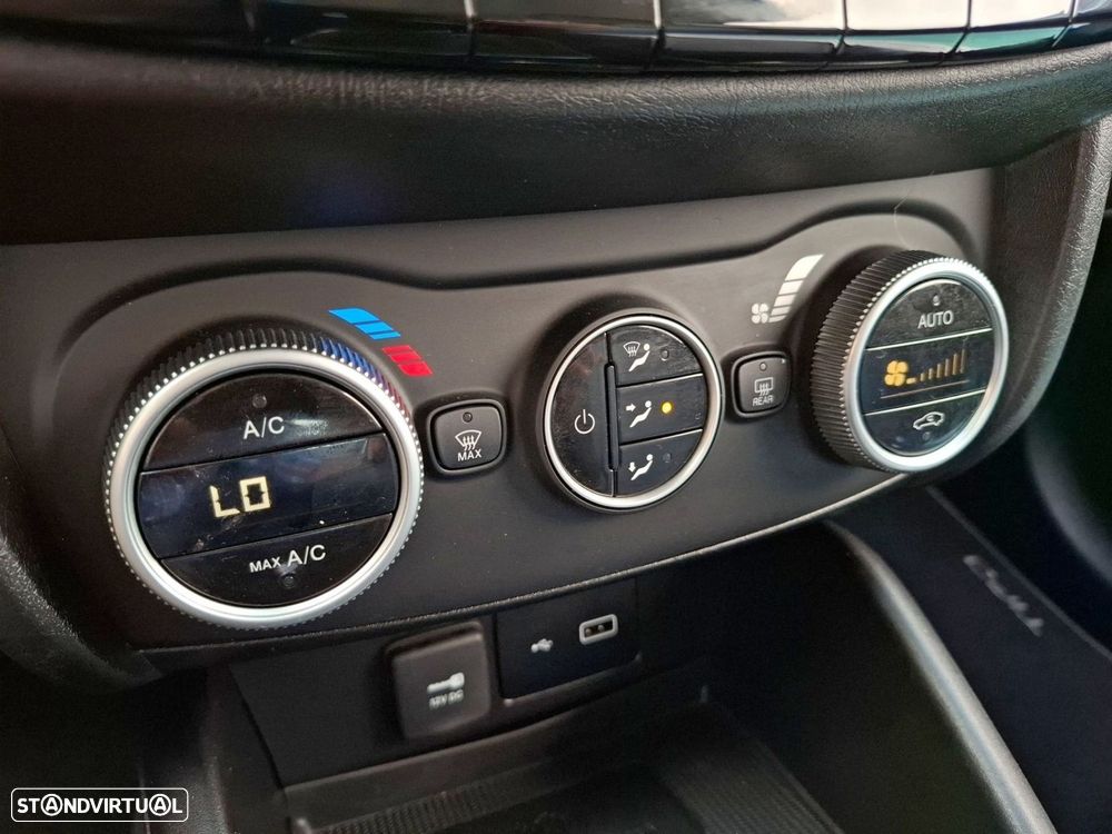 Fiat Tipo Cross 1.3 Multijet - 24