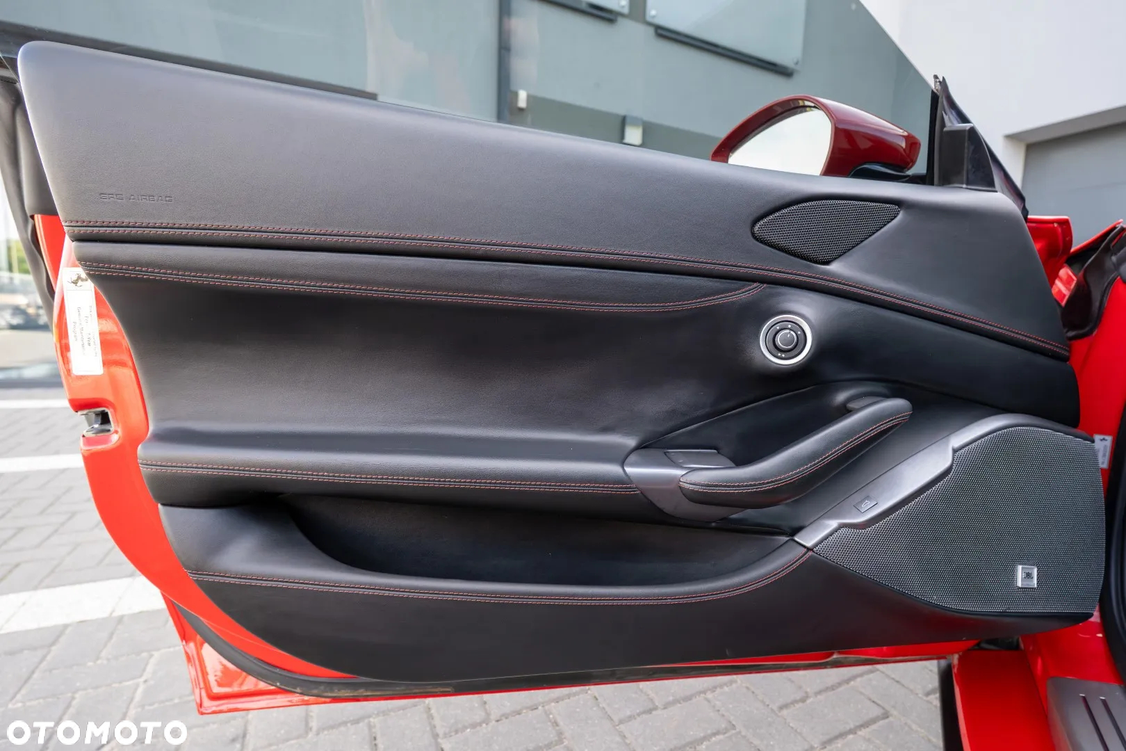 Ferrari Portofino - 18