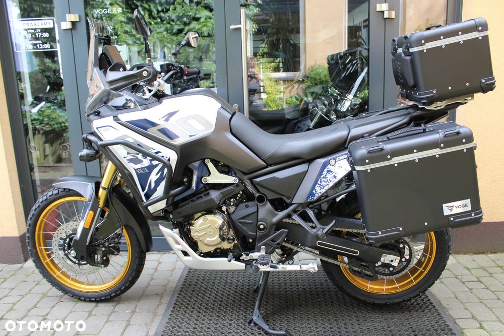 VOGE 800 Rally - 2
