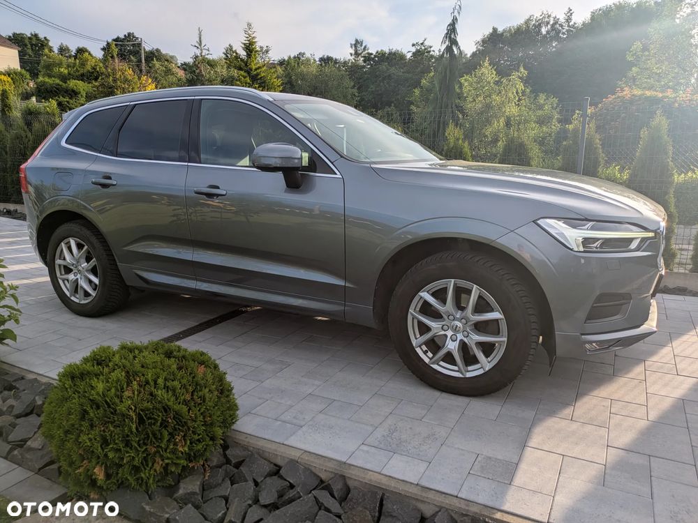 Volvo XC 60 D4 AWD Momentum - 4