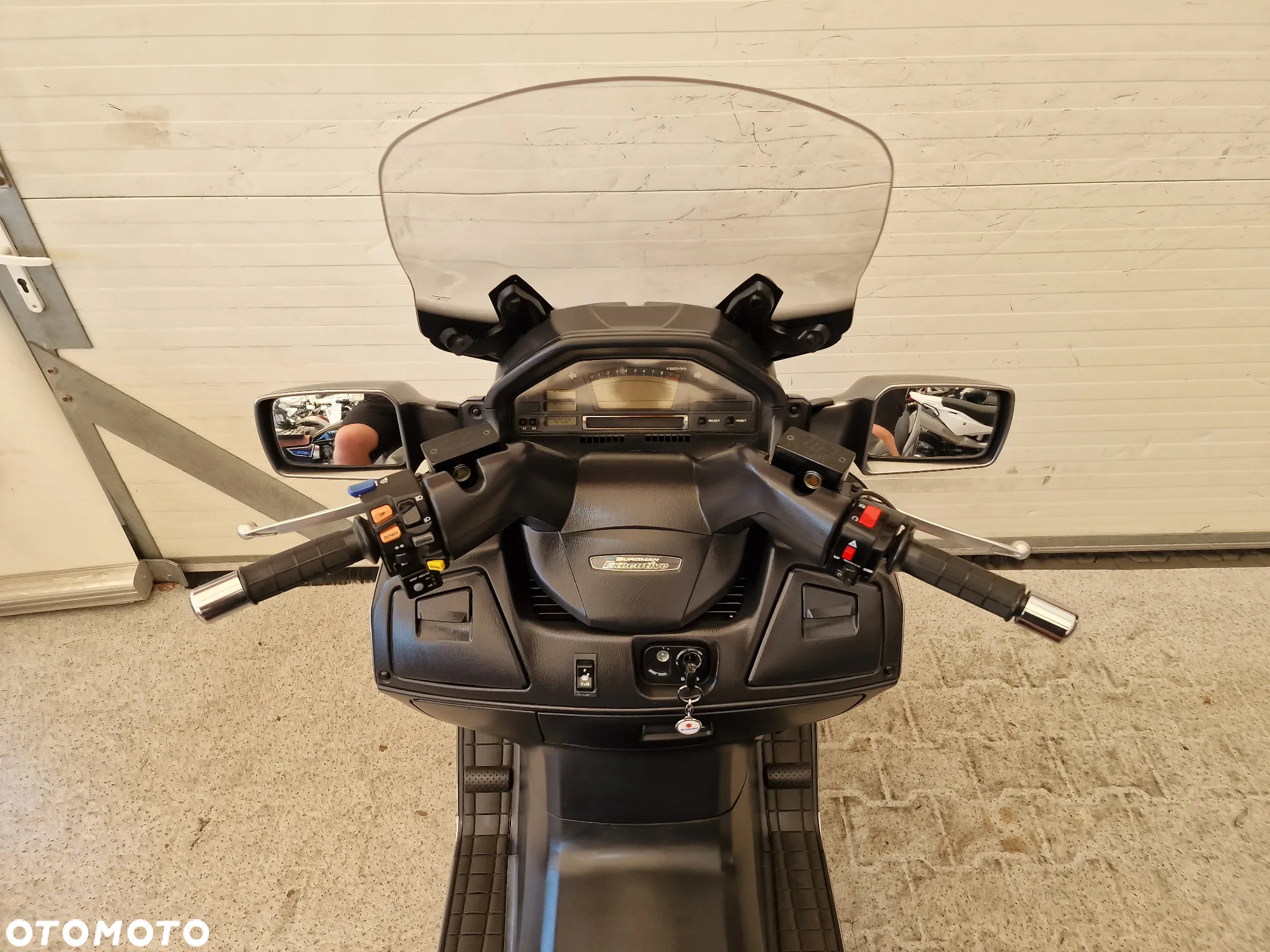 Suzuki Burgman - 31