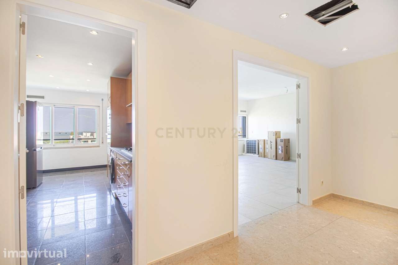 Apartamento T3 com vista rio em Parque das Nações - Grande imagem: 3/34
