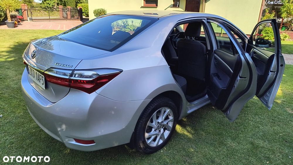 Toyota Corolla 1.6 Comfort - 10