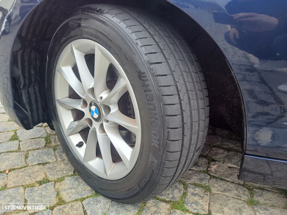 BMW 116 d EDynamics Line Urban - 8