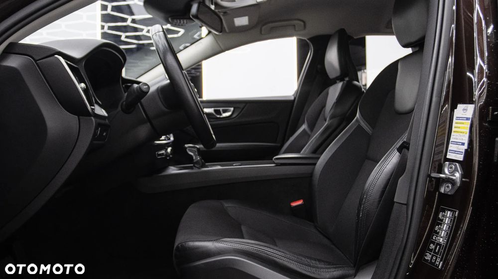 Volvo V60 - 16