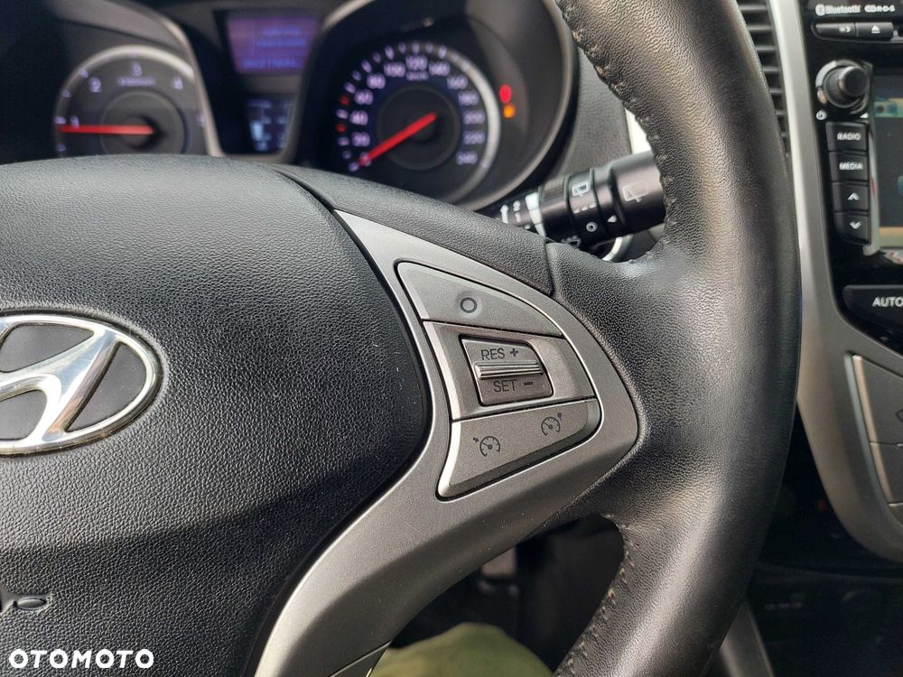 Hyundai ix20 - 7