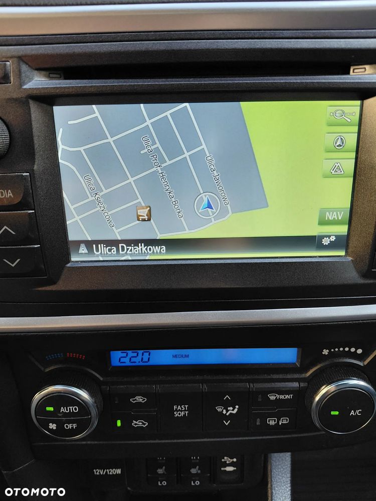 Toyota Auris - 17