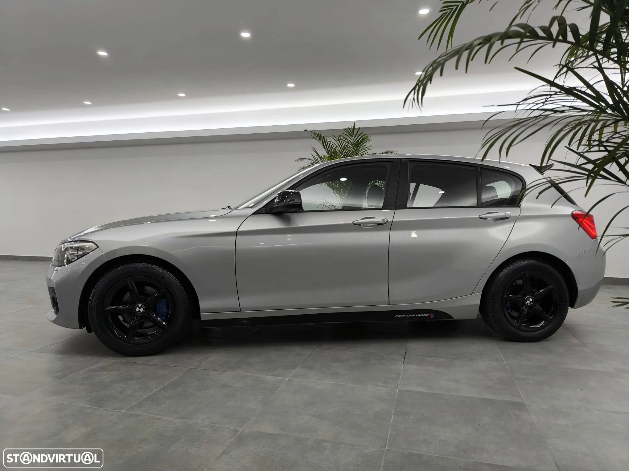 BMW 116 d Line Sport - 11