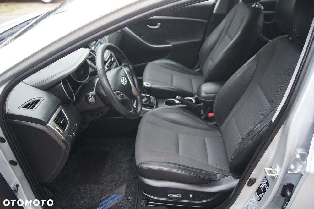 Hyundai i30 1.4 Premium - 9