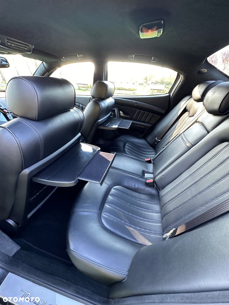 Maserati Quattroporte - 13