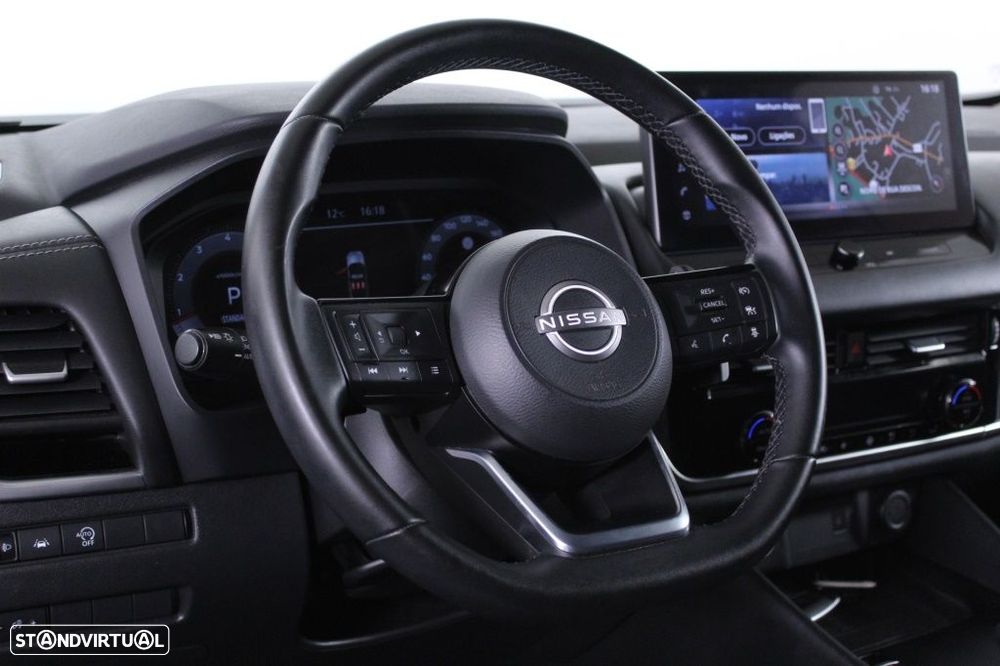 Nissan Qashqai 1.3 DIG-T N-Connecta LED Xtronic - 22