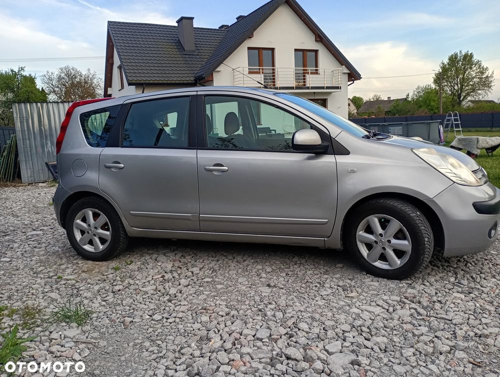 Nissan Note - 4