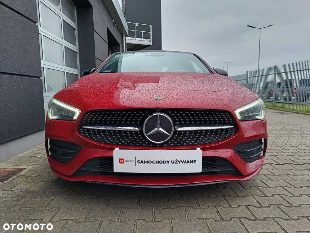 Mercedes-Benz CLA 220 4-Matic 7G-DCT - 4