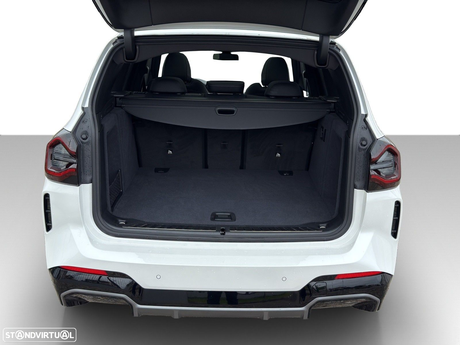 BMW iX3 M Sport Inspiring - 15