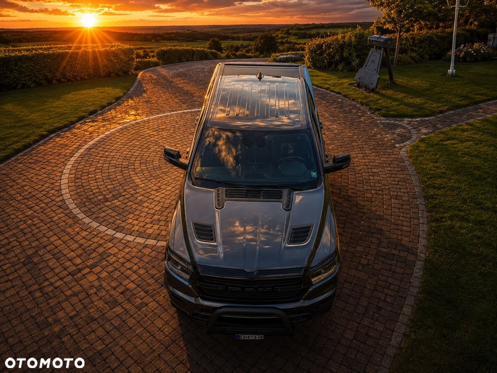 RAM 1500 5.7 Crew Cab Laramie - 20