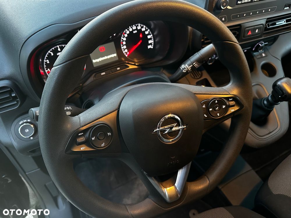 Opel COMBO - 14