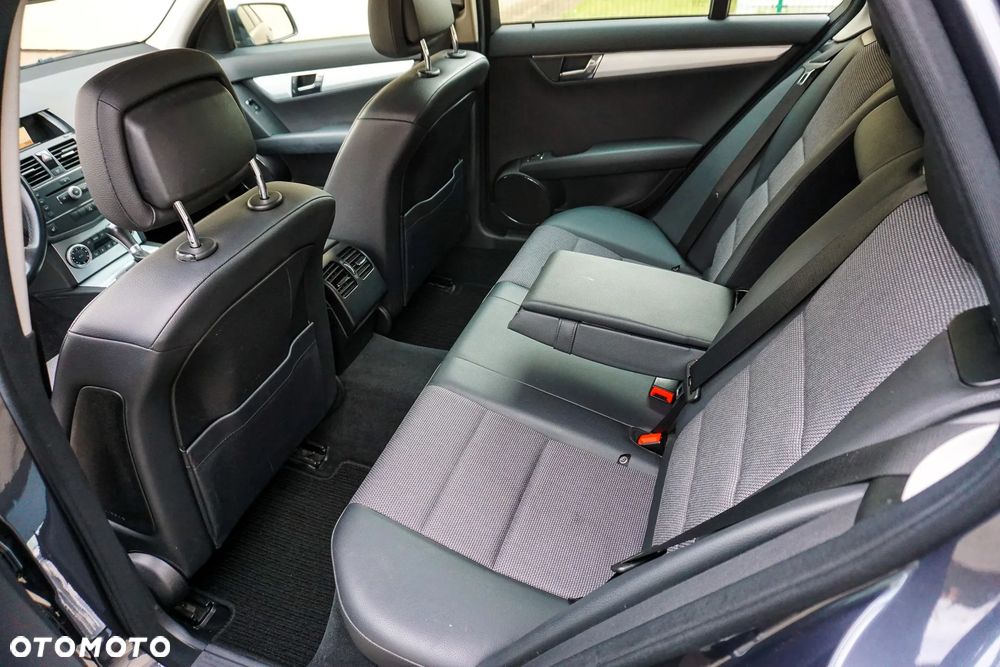 Mercedes-Benz Klasa C 200 Kompressor Automatik Avantgarde - 7