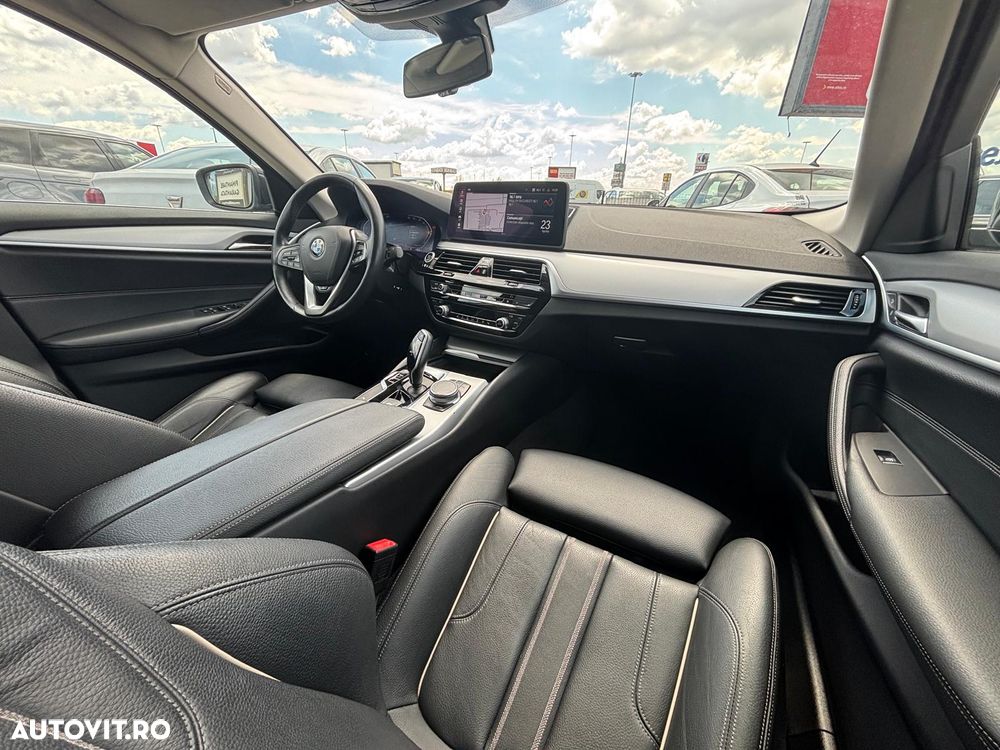 BMW Seria 5 518d AT MHEV - 9