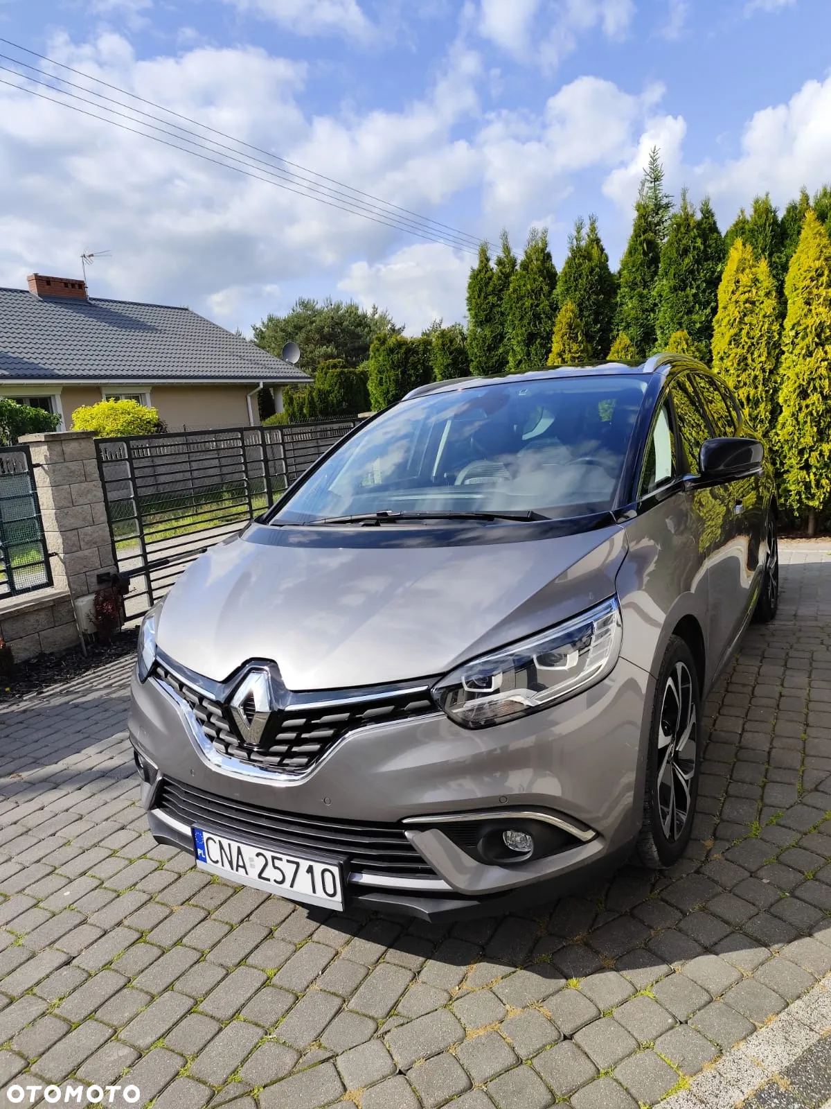 Renault Grand Scenic Gr 1.7 Blue dCi Intens - 2