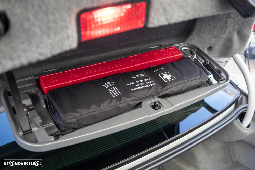 BMW 750 Li xDrive Pack M — fotografia 52