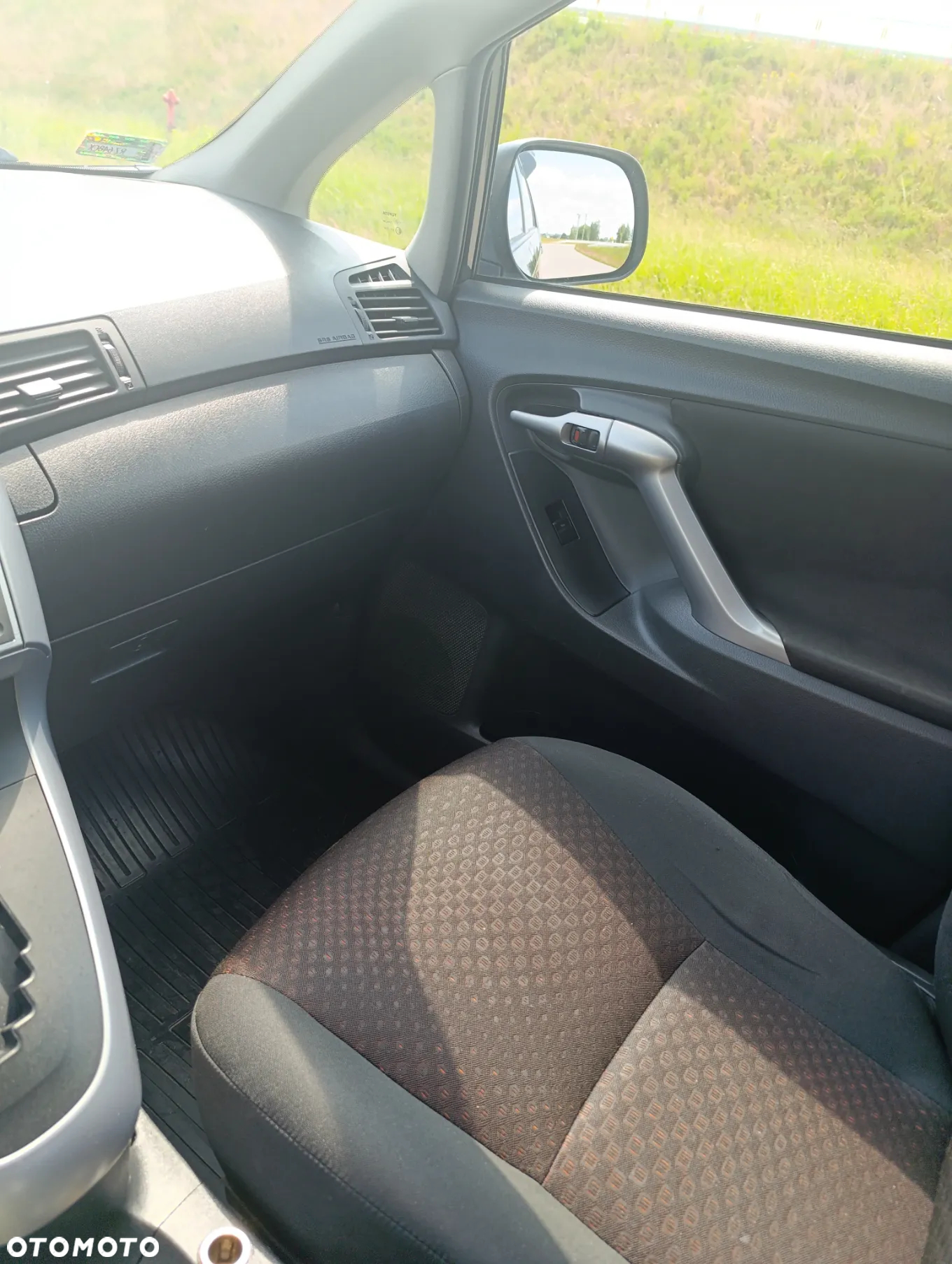 Toyota Verso 1.8 Sol 7os MS - 11