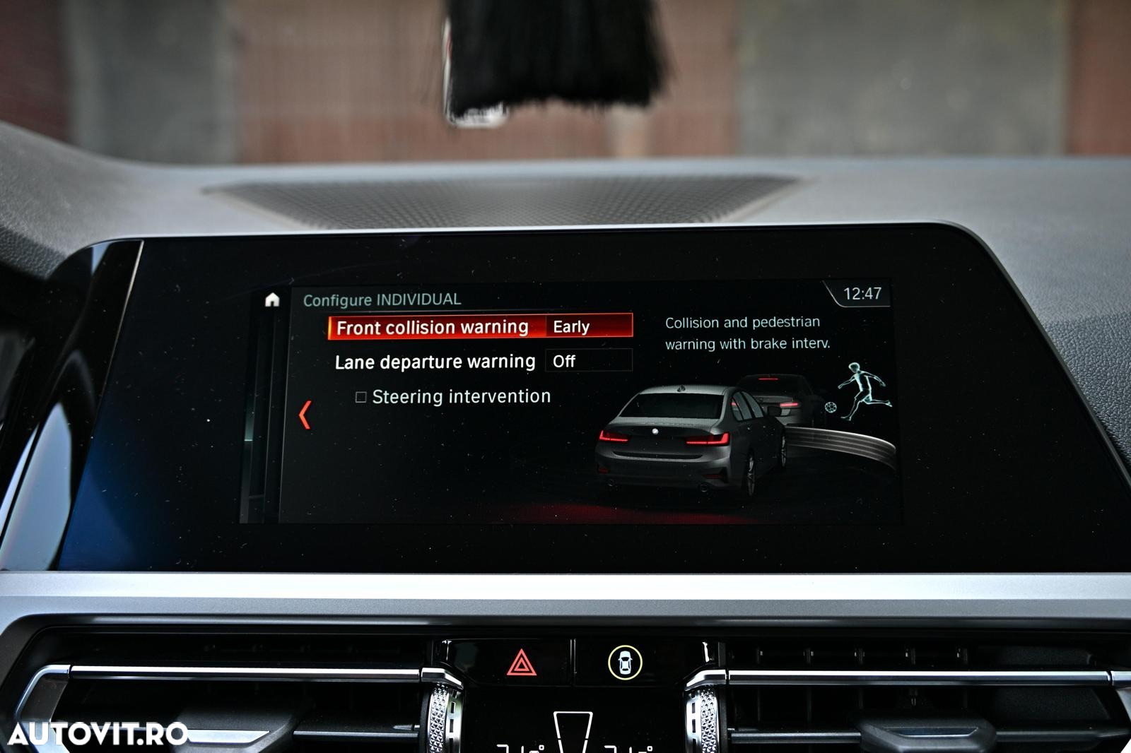 BMW Seria 3 320d xDrive AT - 33