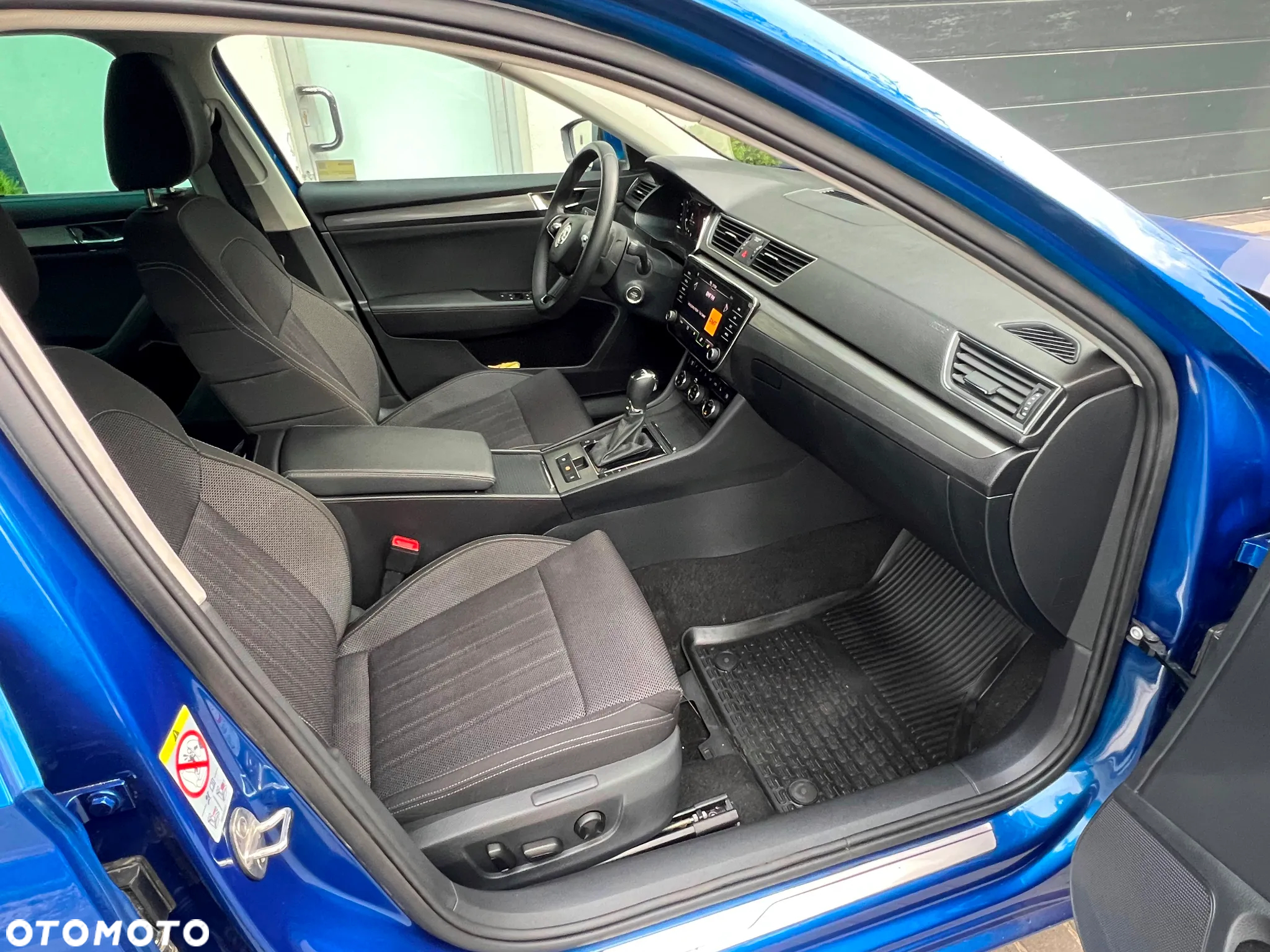 Skoda Superb 2.0 TDI SCR Style DSG - 13