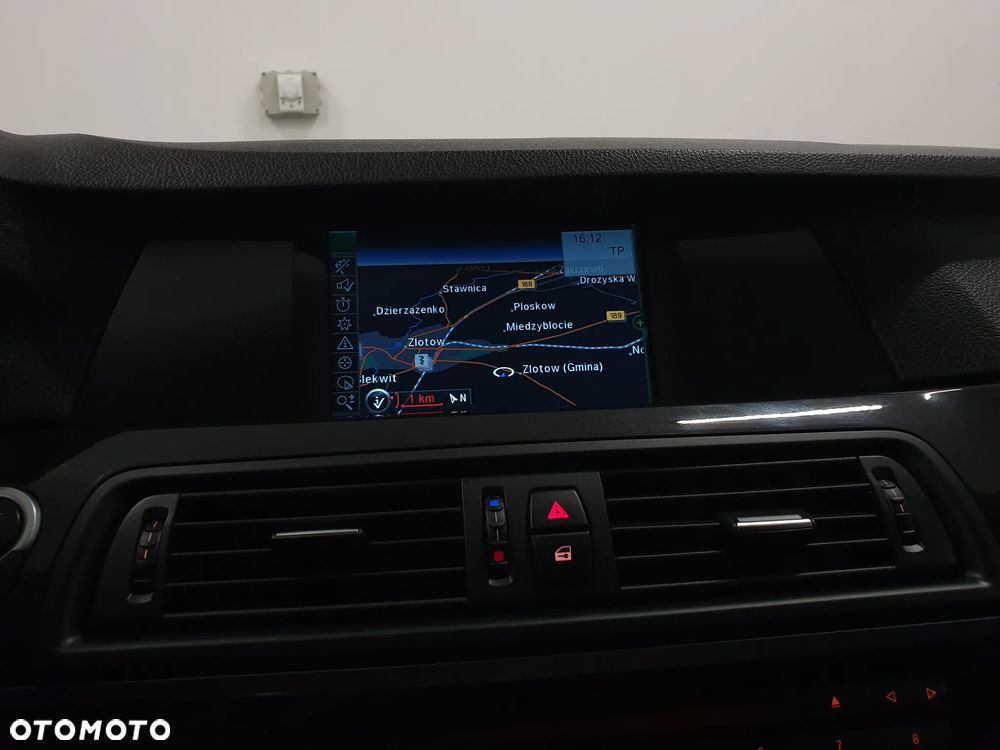 BMW Seria 5 520d Sport-Aut - 14