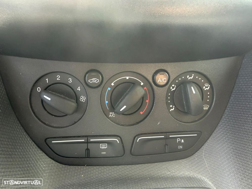 Ford Connect LONGA  1.6 Tdci  AC 3 LUAGRES - 15