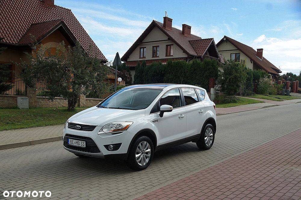Ford Kuga 2.0 TDCi 4x4 Titanium - 4