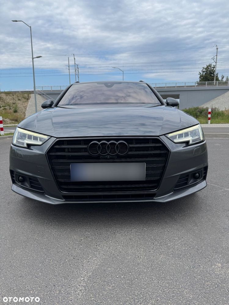 Audi A4 Avant 2.0 TDI S tronic - 4