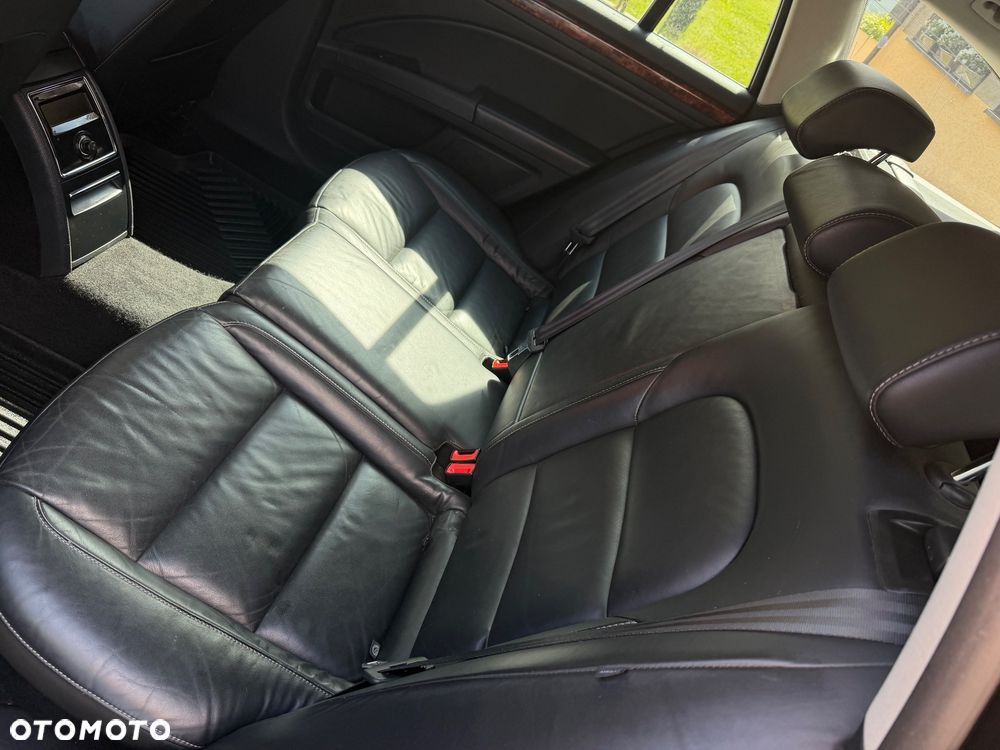 Skoda Superb 2.0 TDI DSG Elegance - 9