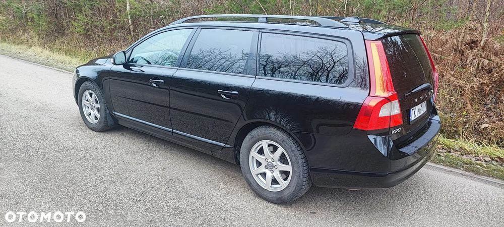 Volvo V70 2.0 Momentum - 7