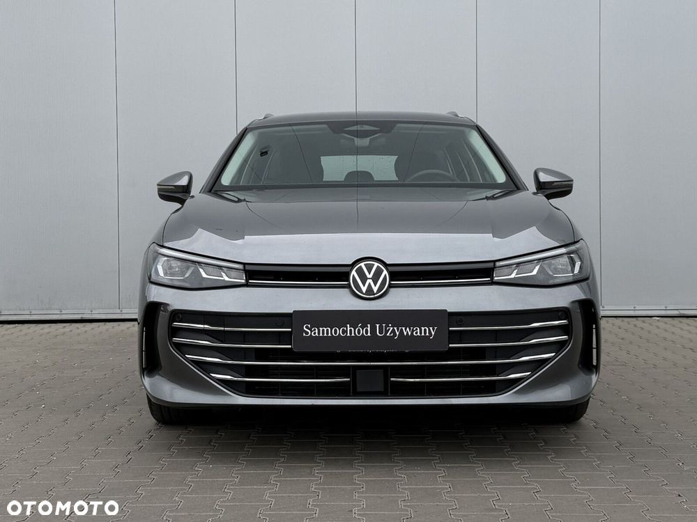 Volkswagen Passat - 3